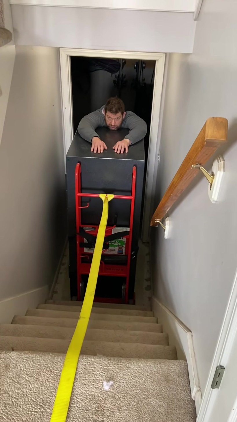 Everyday Movers crew handling a piece on a Worcester job